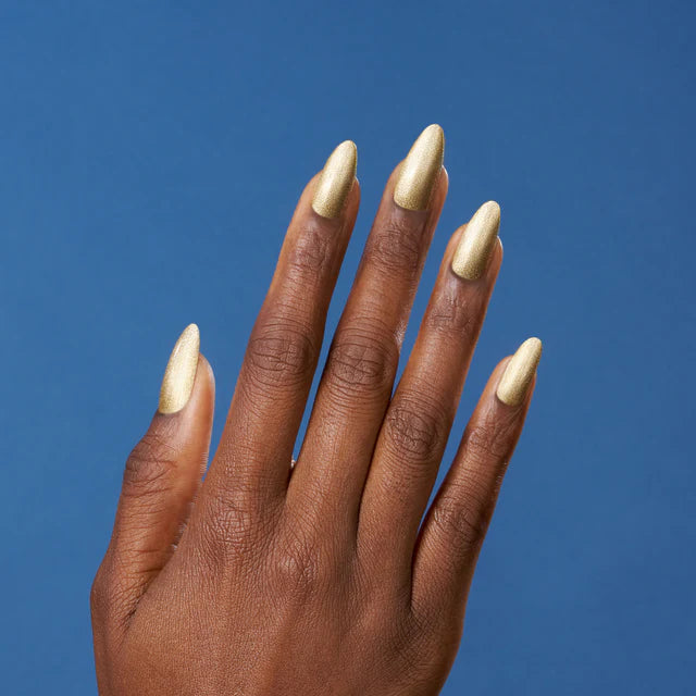 Load image into Gallery viewer, CND Shellac Gel Polish Gold Hardware 7.3ml
