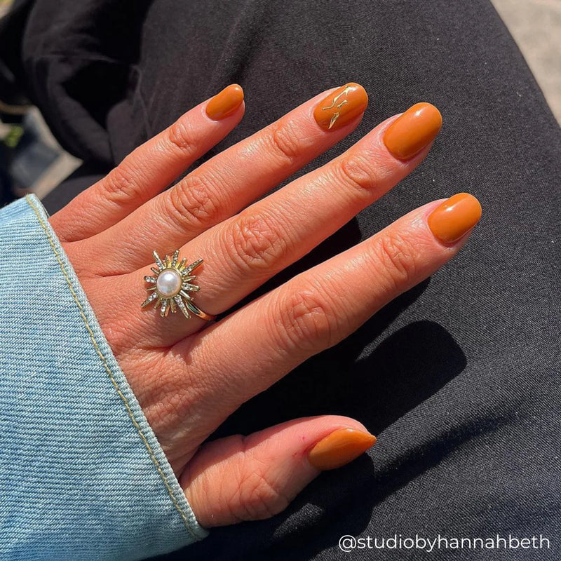 Load image into Gallery viewer, CND Shellac Gel Polish Willow Talk 7.3ml
