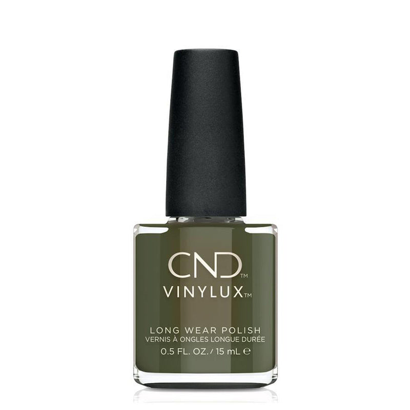 Load image into Gallery viewer, CND VINYLUX™ Long Wear Polish - Cap &amp; Gown 15ml - Beautopia Hair &amp; Beauty
