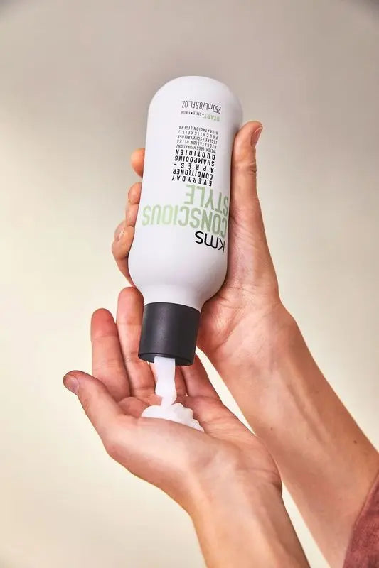 Load image into Gallery viewer, KMS Conscious Style Everyday Conditioner 250ml
