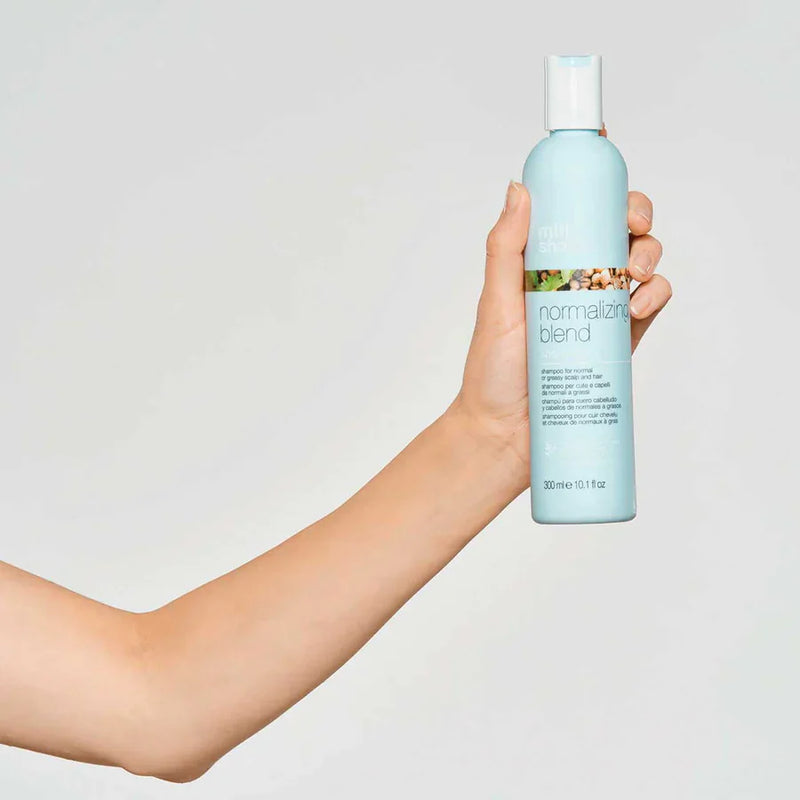 Load image into Gallery viewer, Milk_Shake Normalizing Blend Shampoo 300ml
