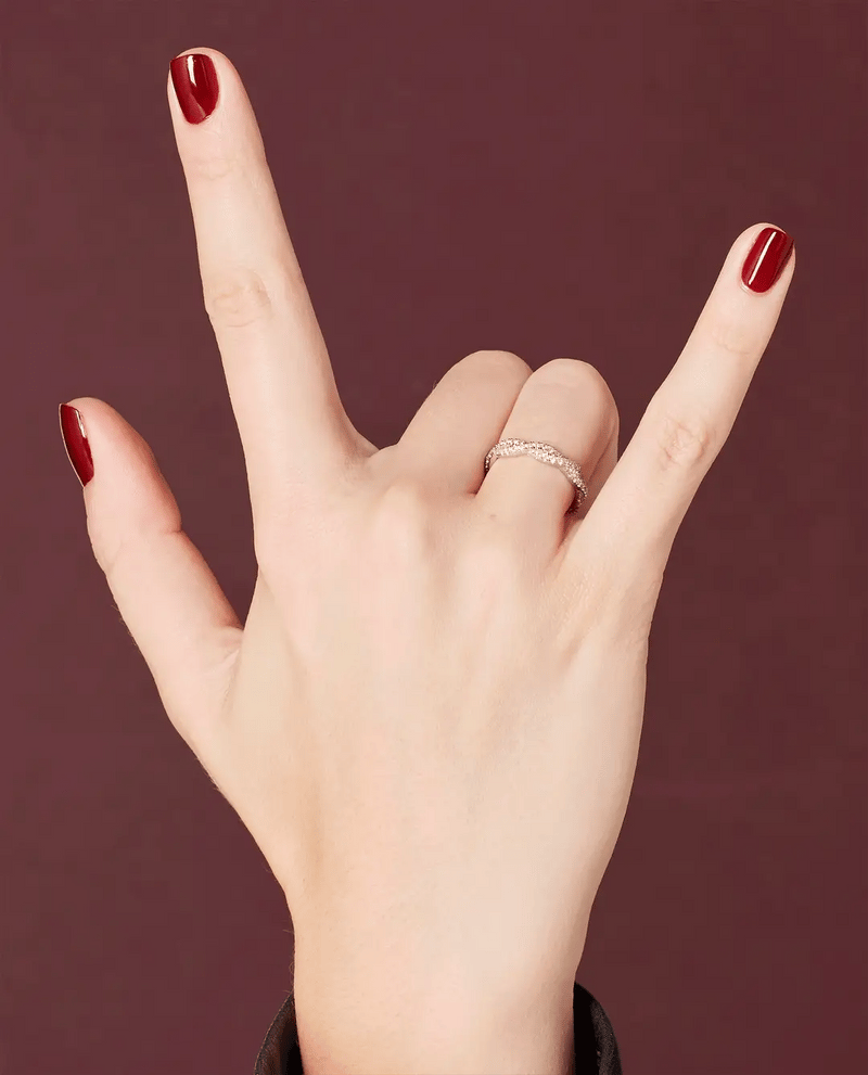 Load image into Gallery viewer, OPI Nail Lacquer Got The Blues For Red 15ml
