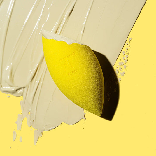Real Techniques Miracle Concealer Sponge