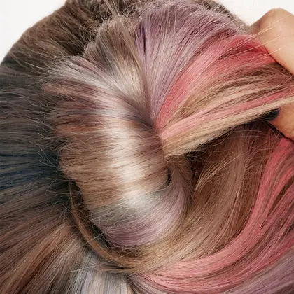 Load image into Gallery viewer, Wella Shinefinity 07/39 Chroma Gold 60ml
