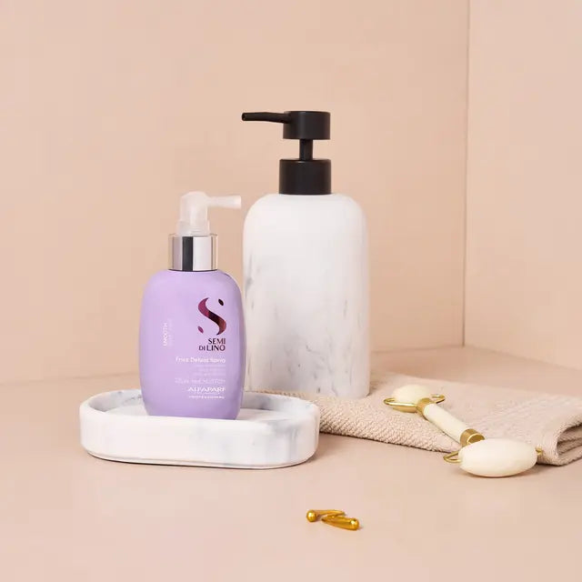 Load image into Gallery viewer, Alfaparf Milano Semi Di Lino Smooth Frizz Defeat Spray 125ml
